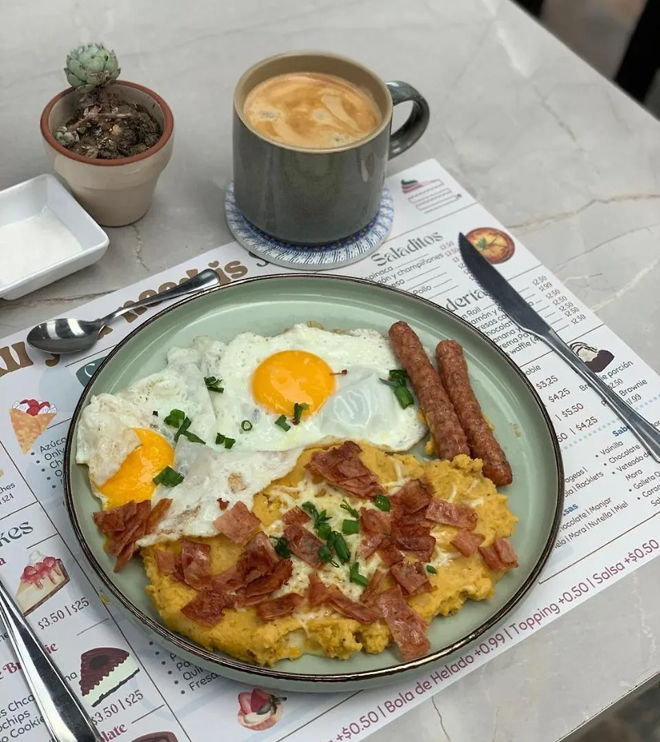 Bed & Breakfast Bed and Breakfast Skema Collections Quito